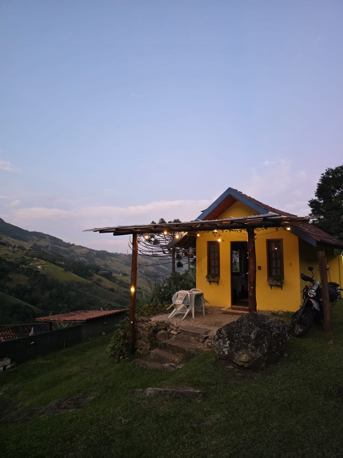 Mesa à noite